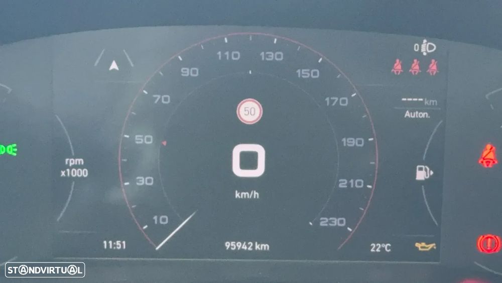 Fiat Tipo Station Wagon 1.3 M-Jet Lounge - 27