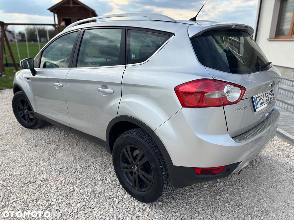 Ford Kuga 2.0 TDCi 4x4 Titanium - 3