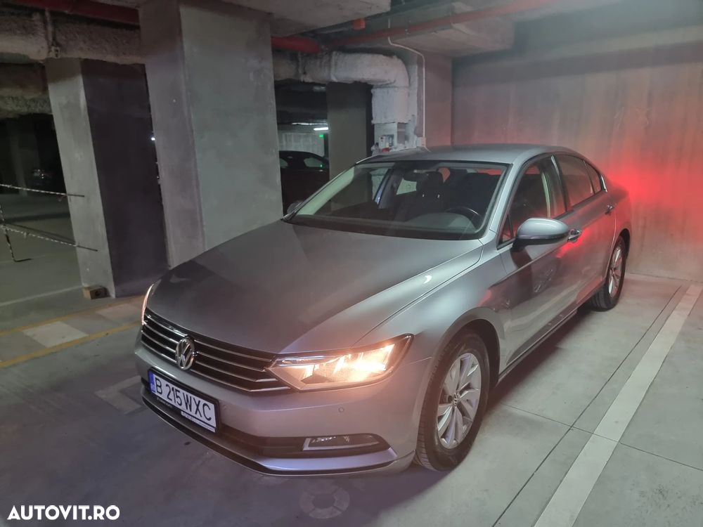 Volkswagen Passat 2.0 TDI Trendline - 38