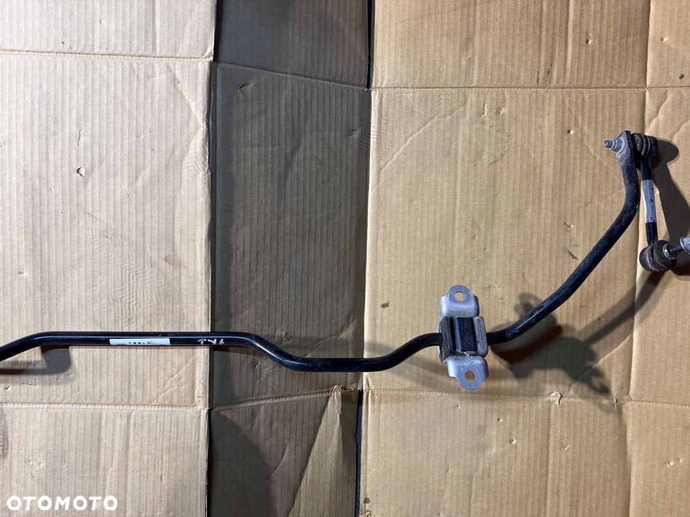 Drążek stabilizatora tył Tesla Model 3 Nr. 1044488-00-A. - 2