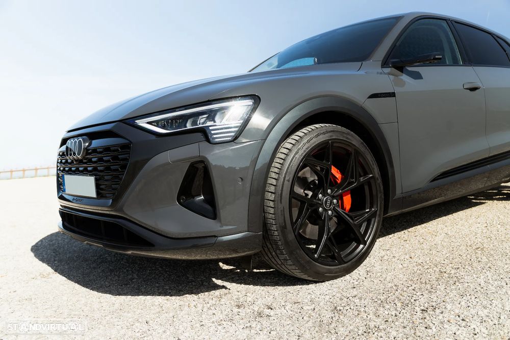 Audi Q8 e-Tron 55 quattro advanced - 6