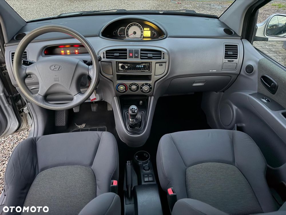 Hyundai Matrix 1.6 GLS - 9