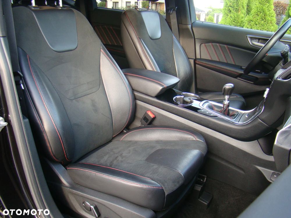 Ford Edge 2.0 EcoBlue 4x4 ST-LINE - 26