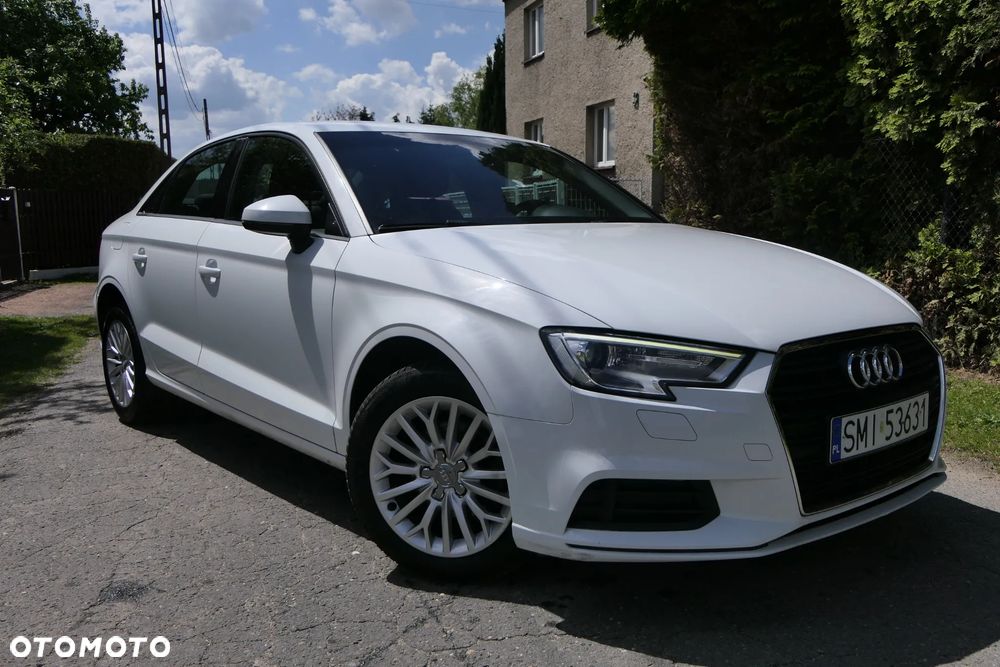 Audi A3 Limousine 1.6 TDI S tronic design - 12