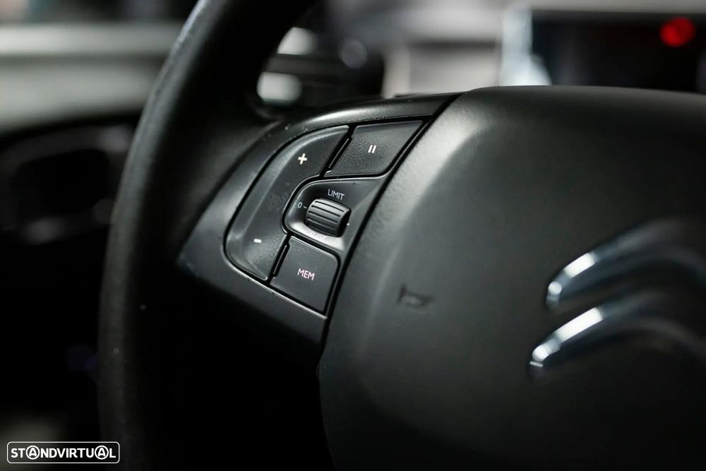 Citroën C4 Cactus 1.6 BlueHDi Shine - 26