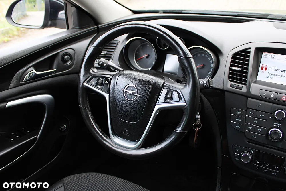 Opel Insignia - 20