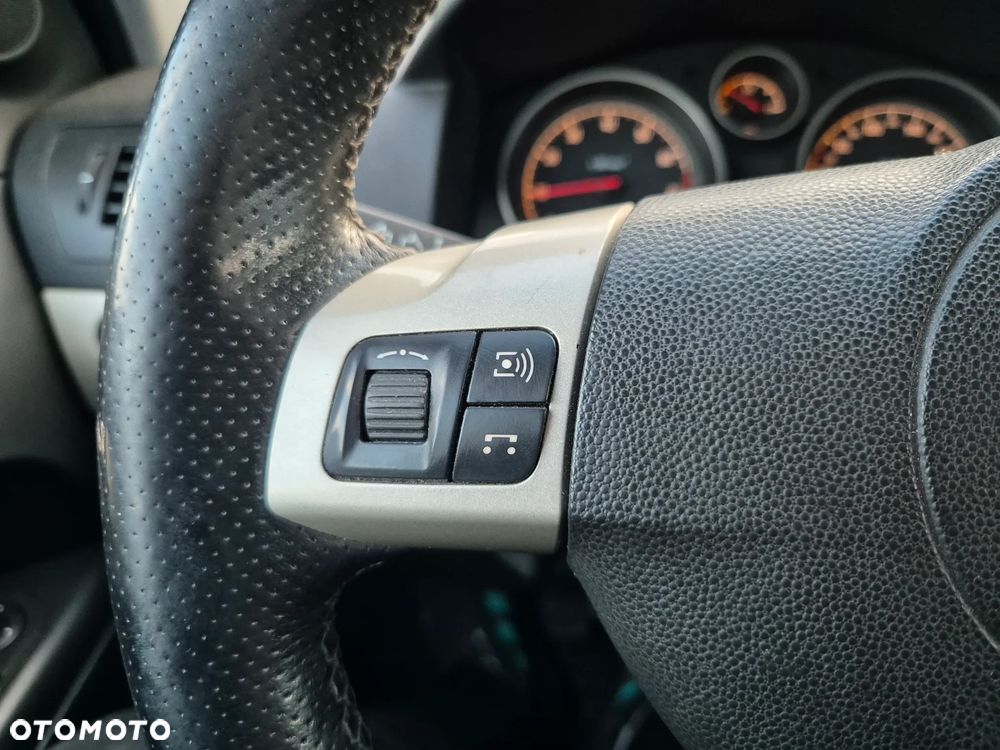 Opel Astra 1.6 Enjoy - 13