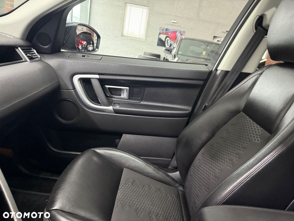 Land Rover Discovery Sport D180 - 30