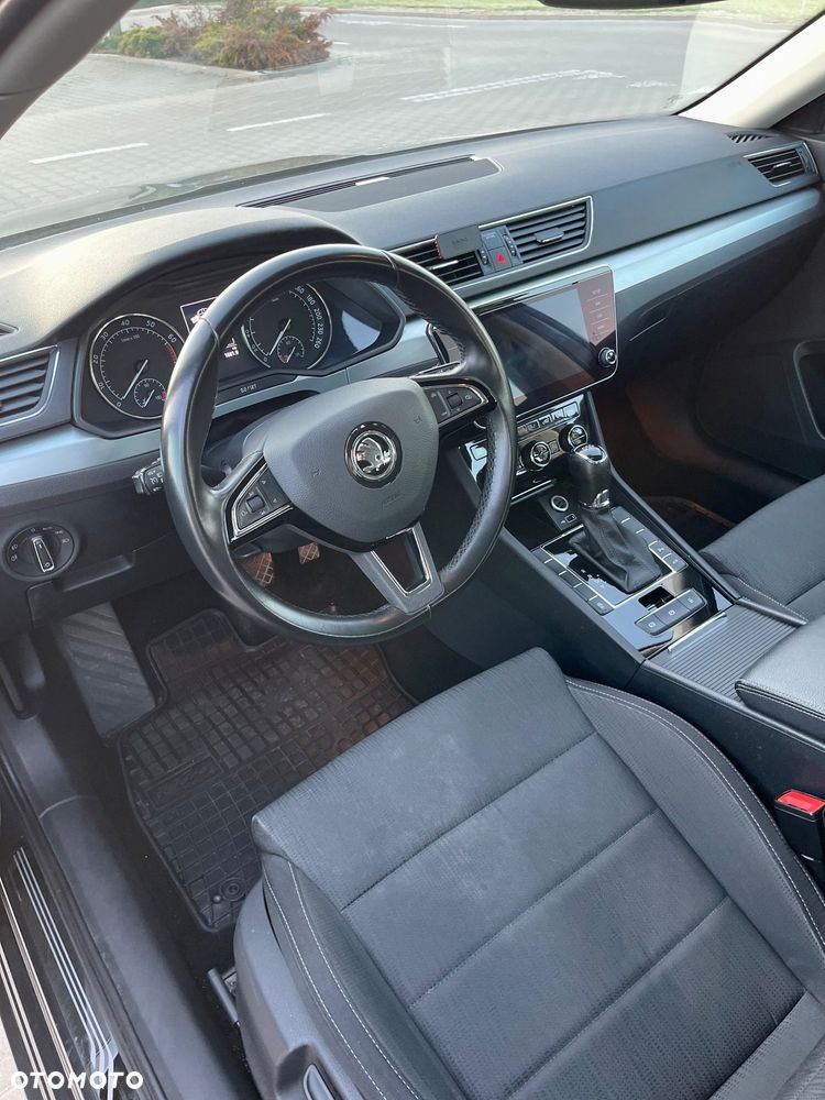 Skoda Superb 1.5 TSI ACT Ambition DSG - 7
