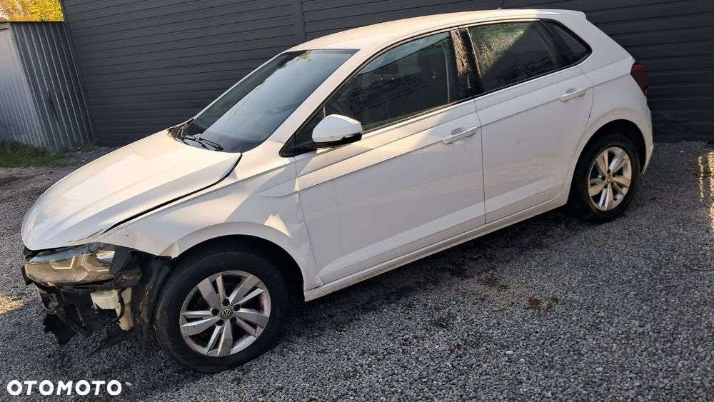 Volkswagen Polo - 16