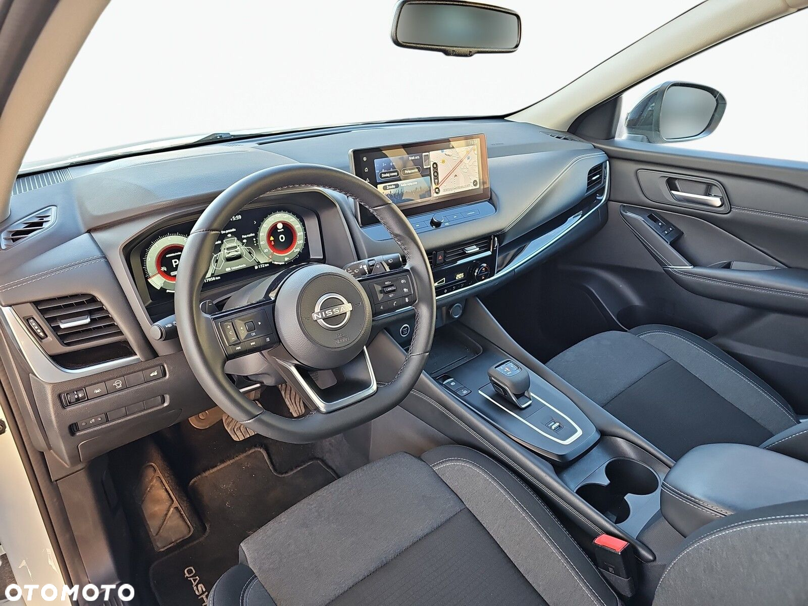 Nissan Qashqai 1.3 DIG-T mHEV N-Connecta Xtronic - 10