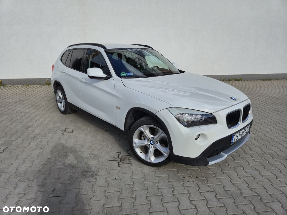 BMW X1 sDrive18i Sport Line - 31
