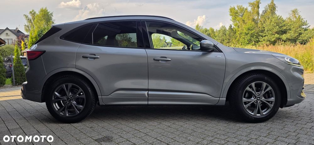 Ford Kuga 1.5 EcoBoost FWD ST-Line - 33