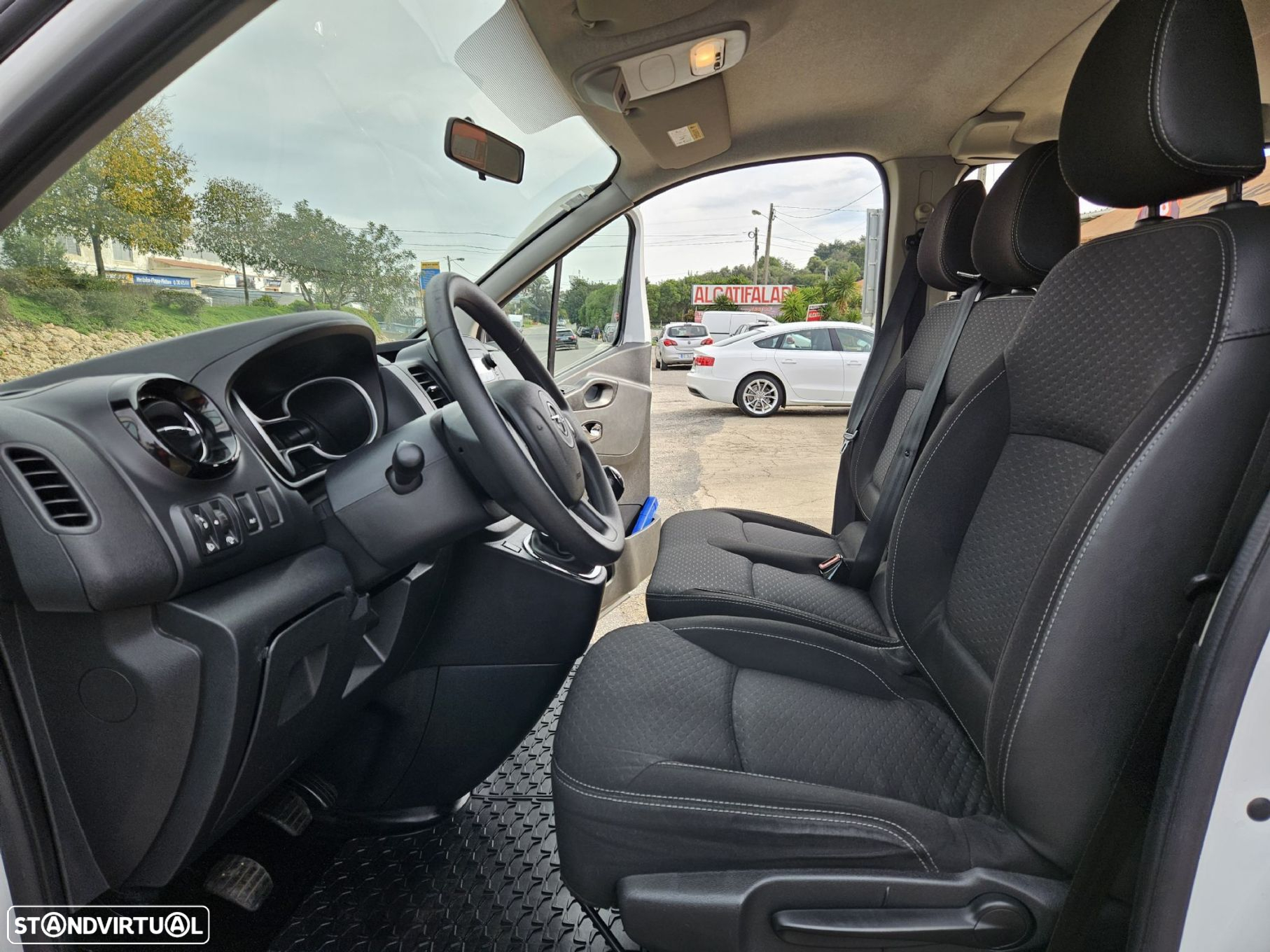 Opel Vivaro 1.6 CDTi L1H1 2.7T + 9L S/S - 12