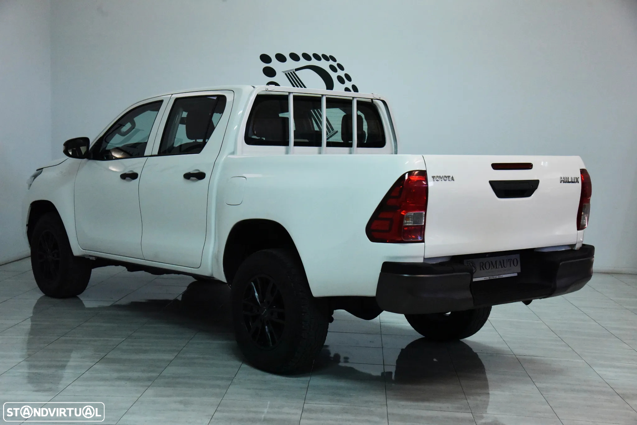 Toyota Hilux 2.4 D-4D 4WD Tracker - 10