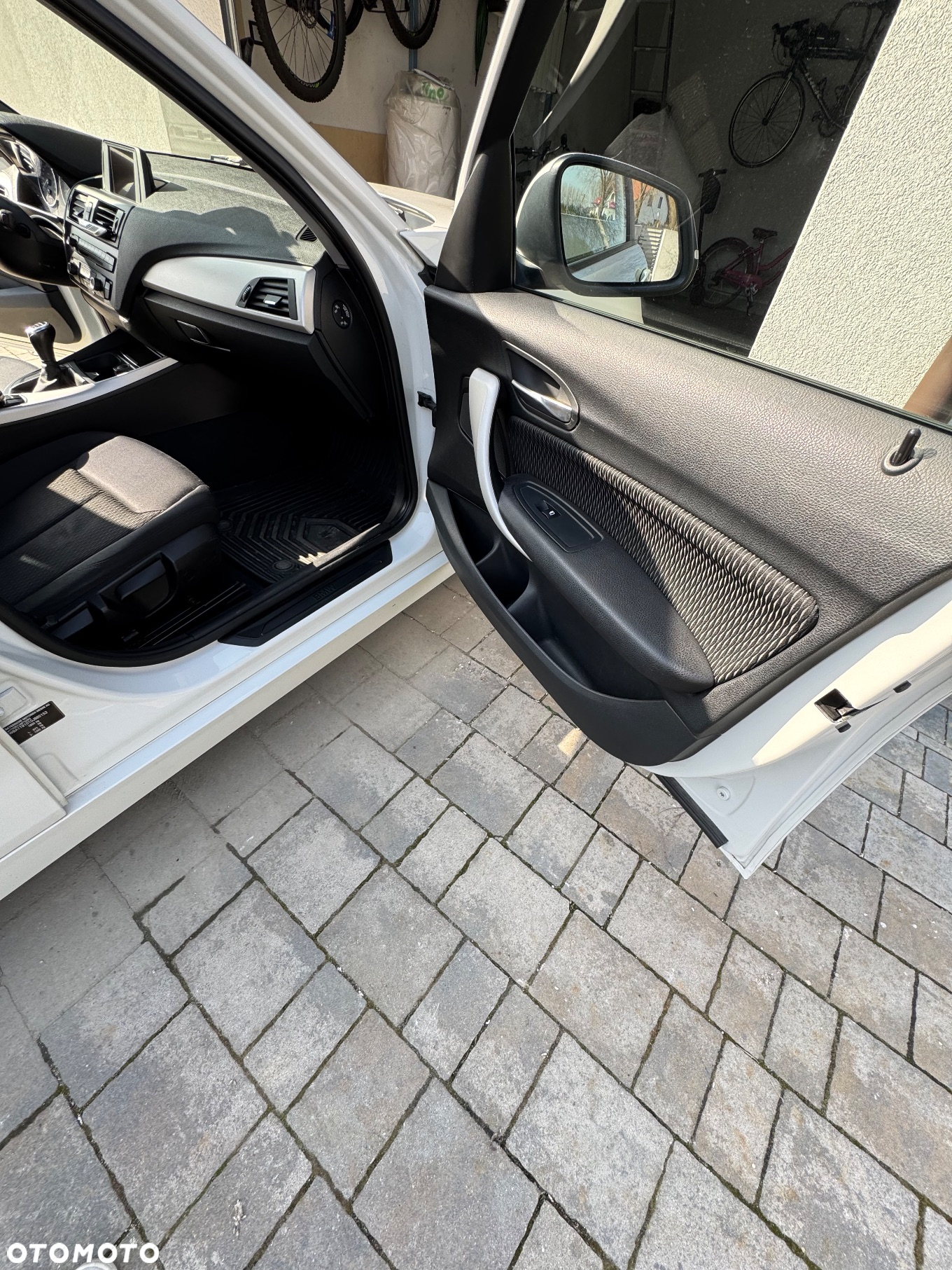 BMW Seria 1 114d - 24