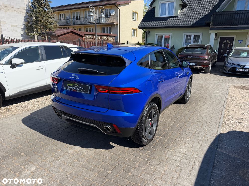 Jaguar E-Pace 2.0 i4D AWD R-Dynamic Chequered Flag - 33