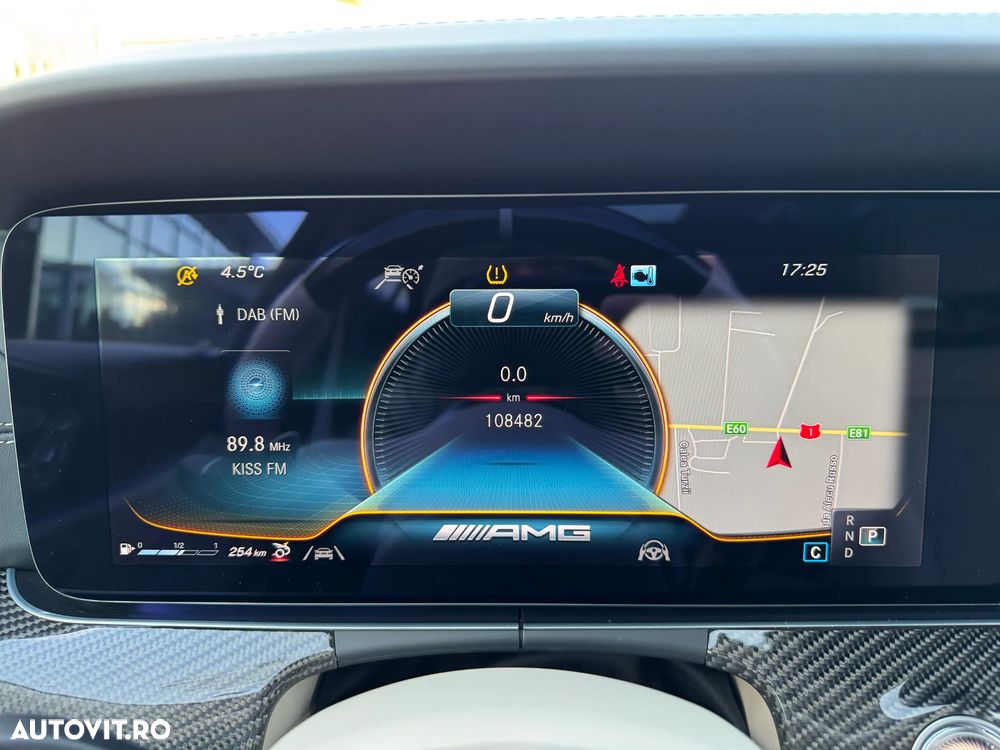 Mercedes-Benz AMG GT 4-door Coupe 63 S 4Matic+ Speedshift MCT 9G - 39