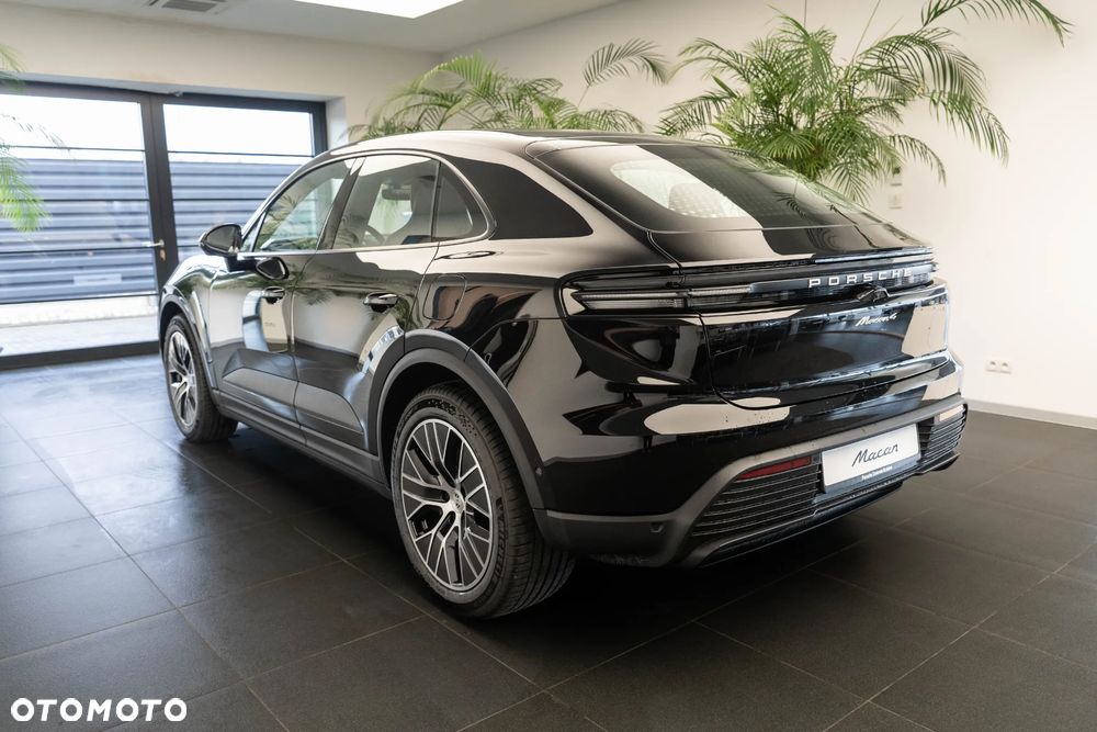 Porsche Macan 4 100kWh - 8