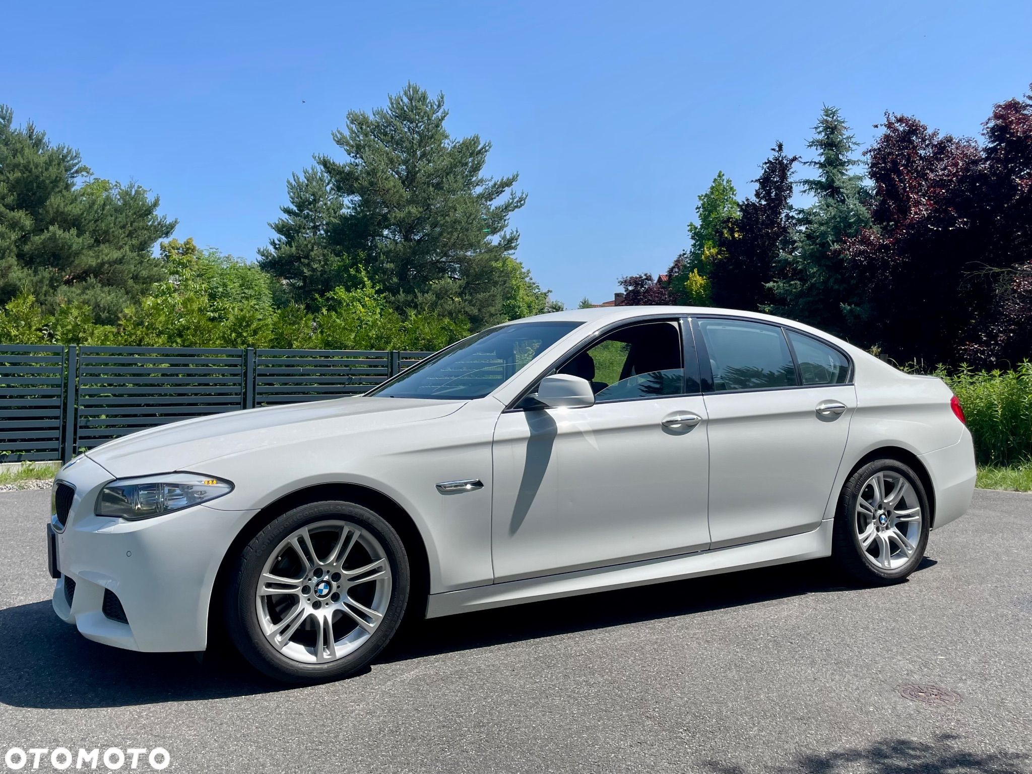BMW Seria 5 528i Sport-Aut - 1