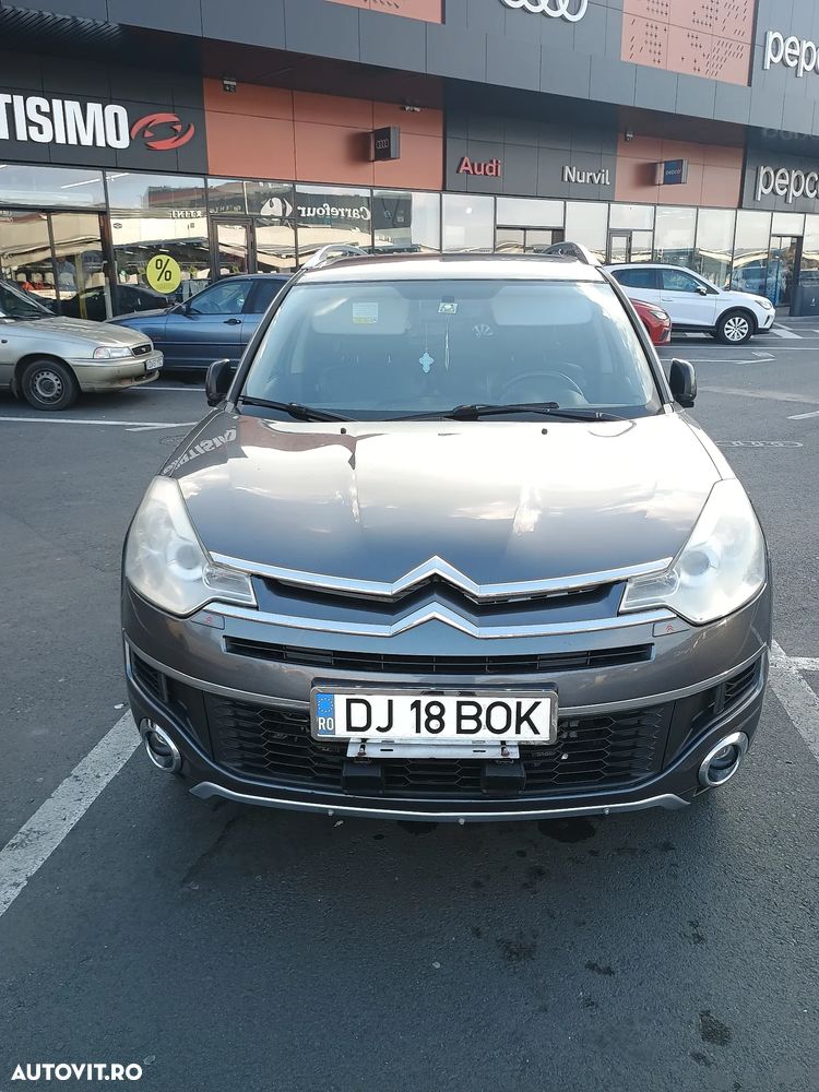 Citroën C-Crosser - 8