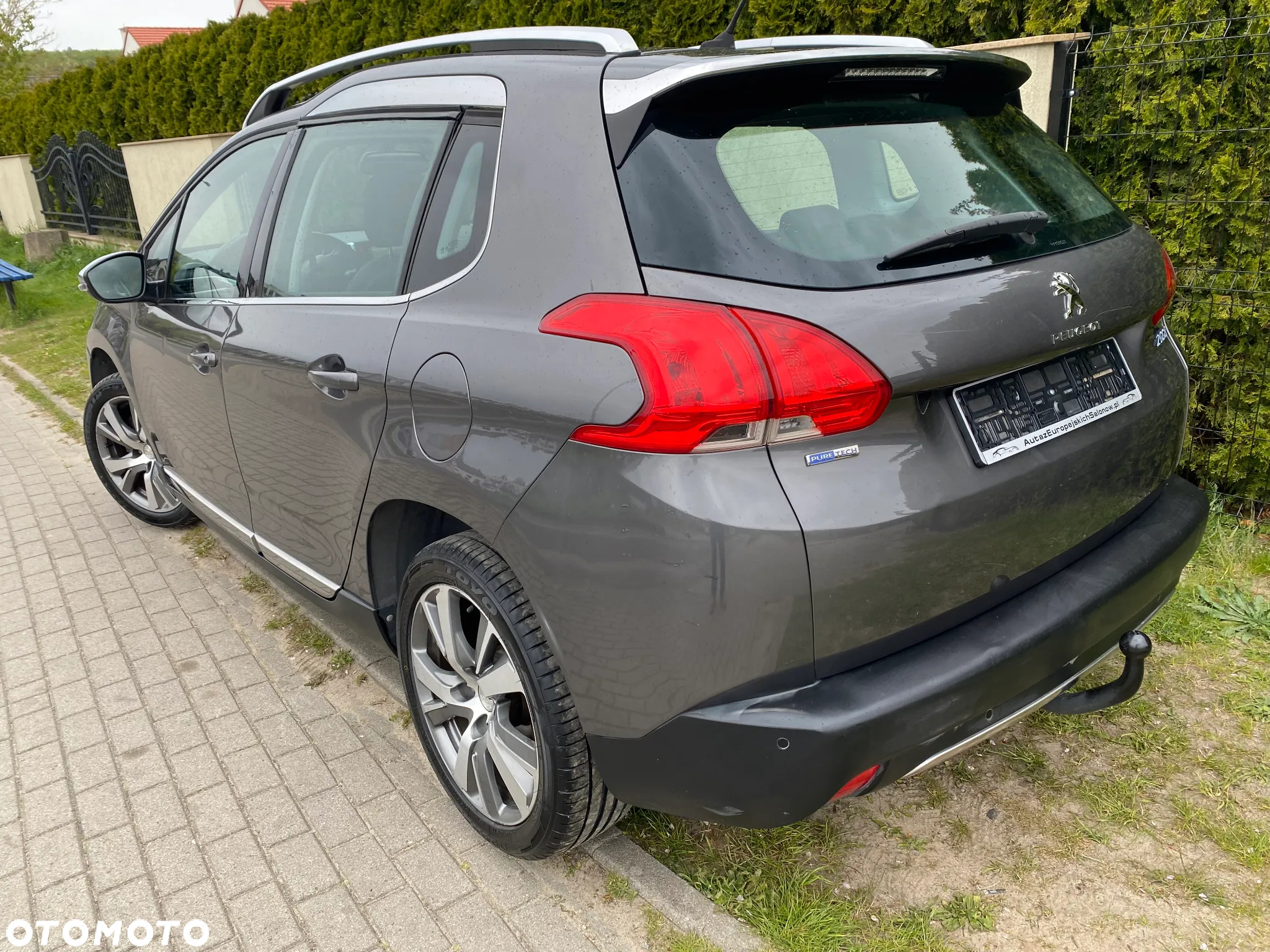 Peugeot 2008 1.2 Pure Tech Allure S&S - 3