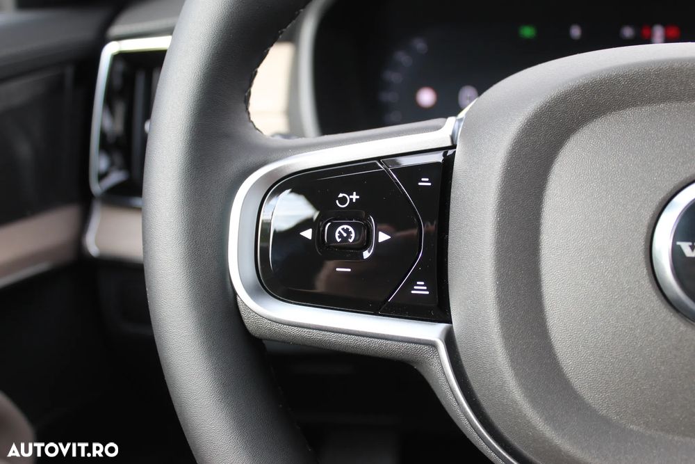 Volvo XC 90 Recharge T8 AWD Plus Dark - 22