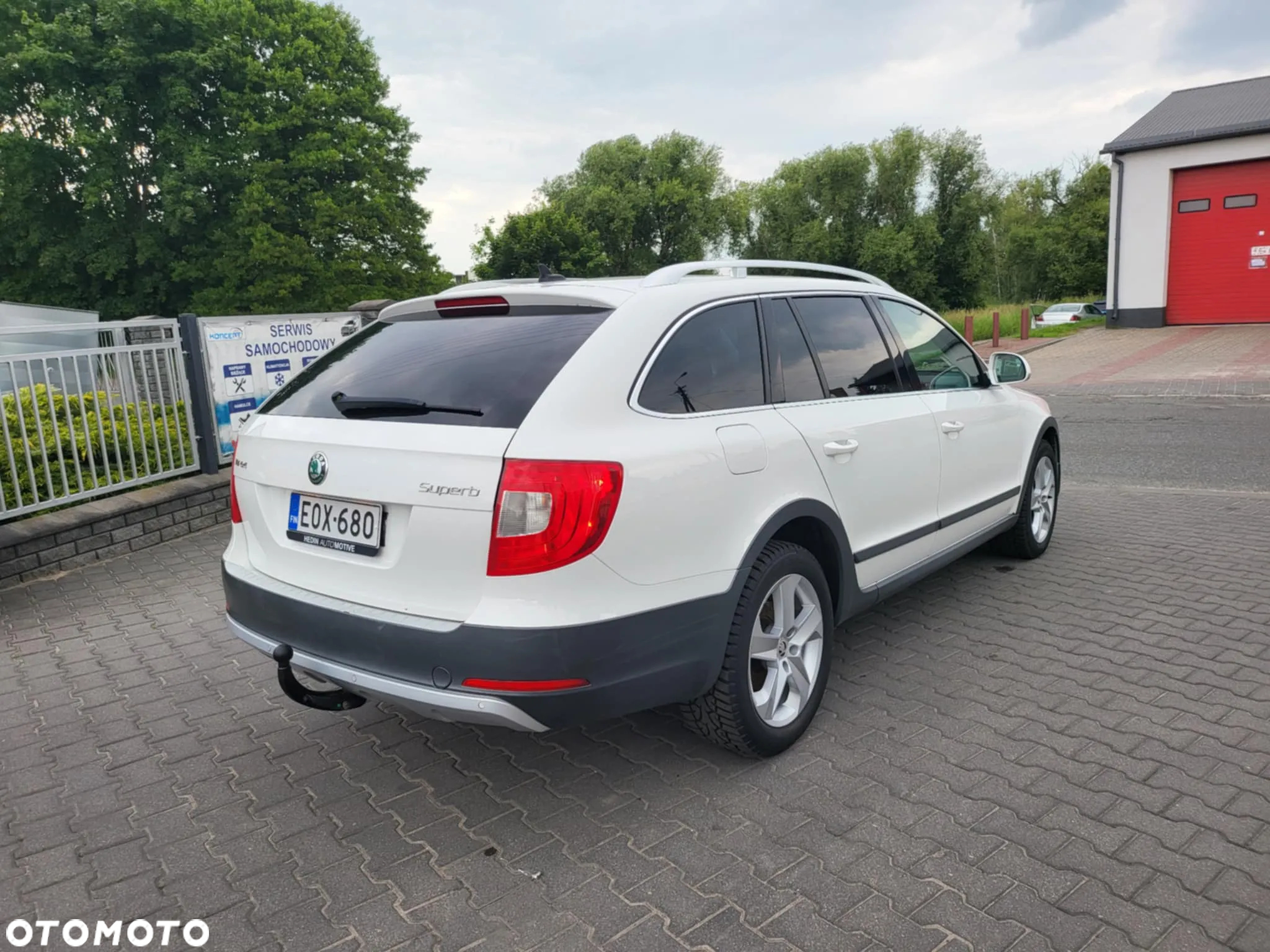 Skoda Superb 2.0 TDI Platinum Outdoor DSG - 3