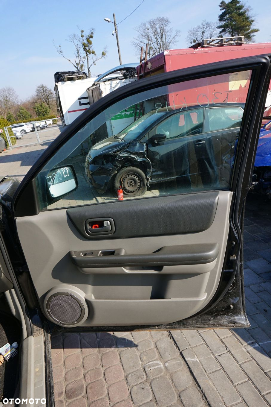 DRZWI PRZEDNIE PRAWE X-TRAIL T30 I KH3  CZARNY NISSAN 2001-2007 - 5