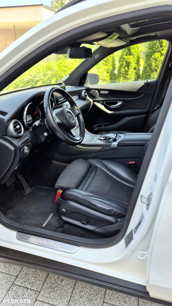 Mercedes-Benz GLC 250 4-Matic - 11