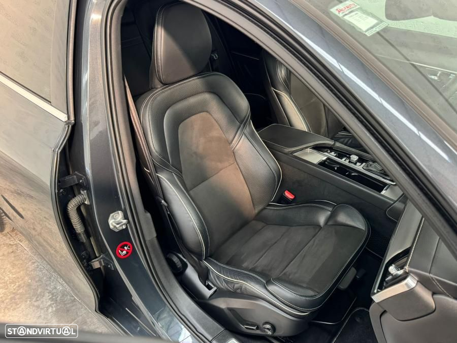 Volvo V90 2.0 D4 R-Design Geartronic - 34