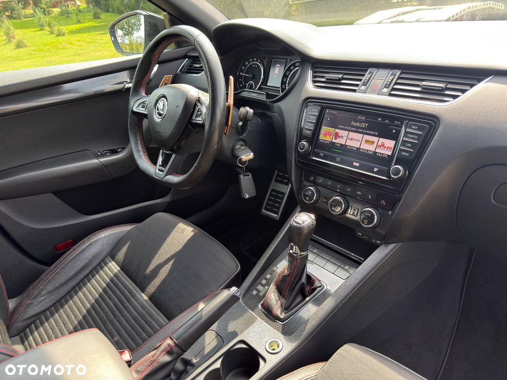 Skoda Octavia 2.0 TDI RS DSG - 31