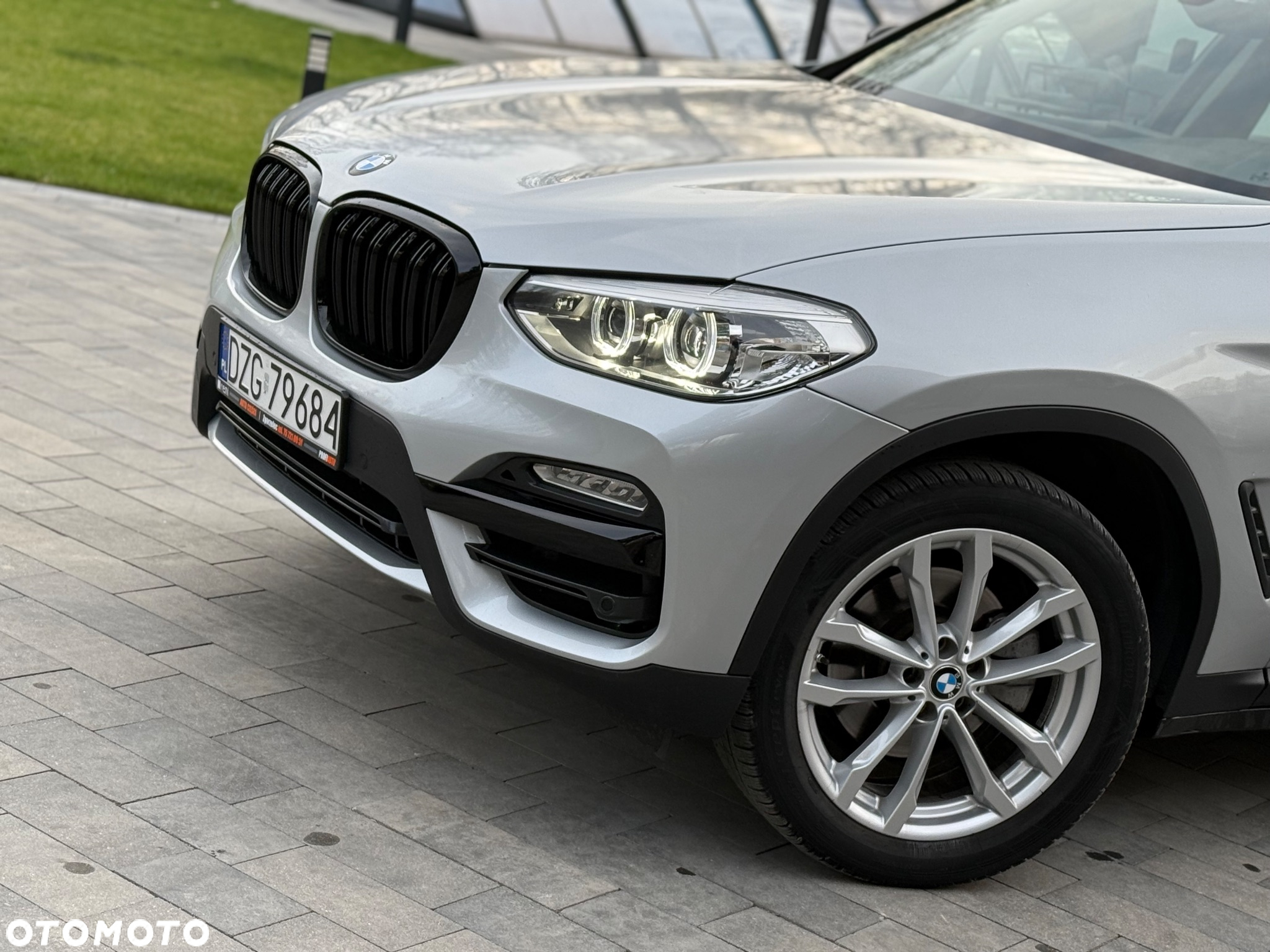 BMW X3 xDrive20d Business Edition - 4