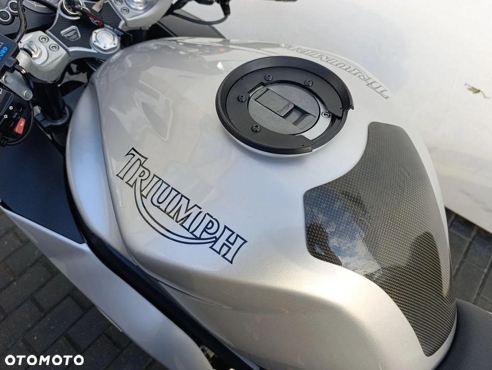 Triumph Sprint - 17