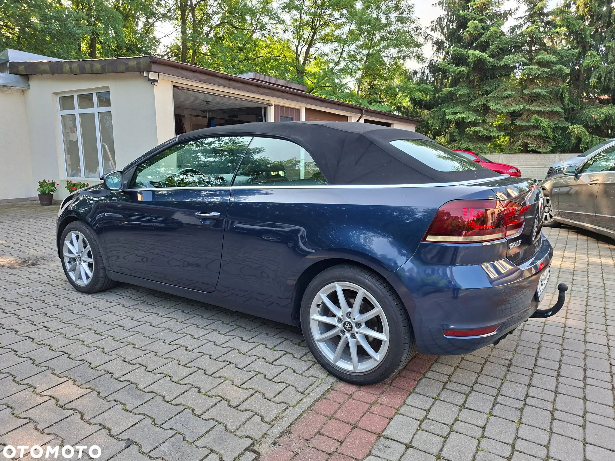 Volkswagen Golf Cabrio 2.0 TDI BlueMotion Technology Exclusive - 10