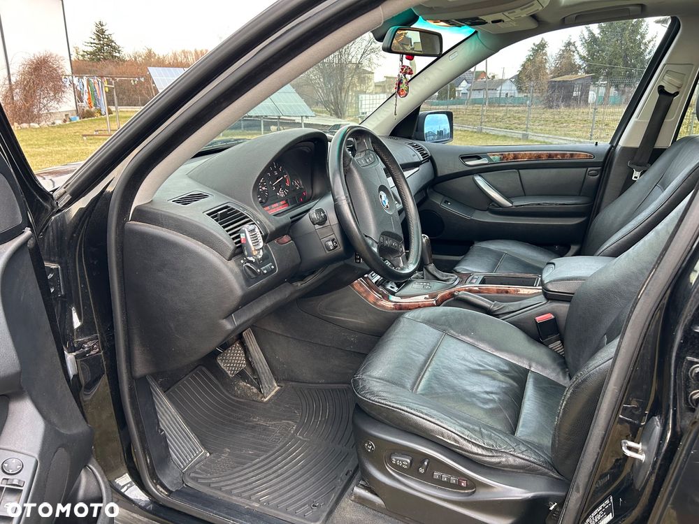 BMW X5 3.0 i - 6