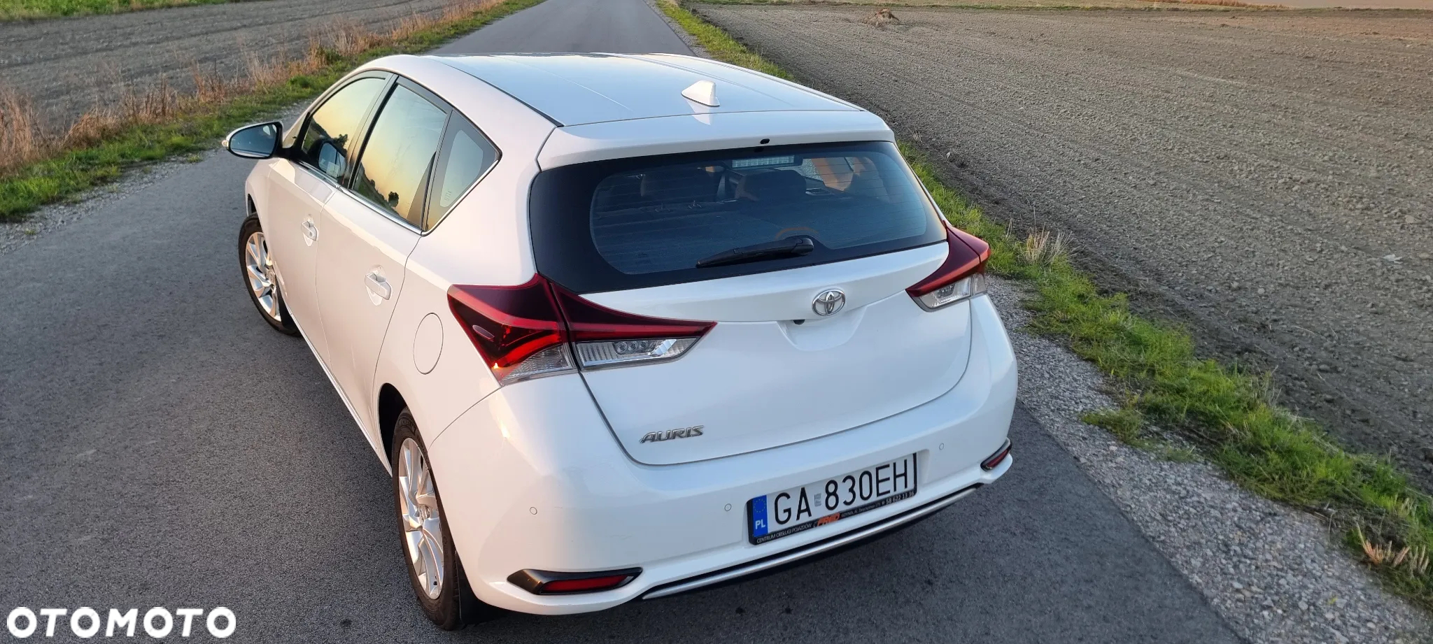 Toyota Auris 1.6 Comfort - 9