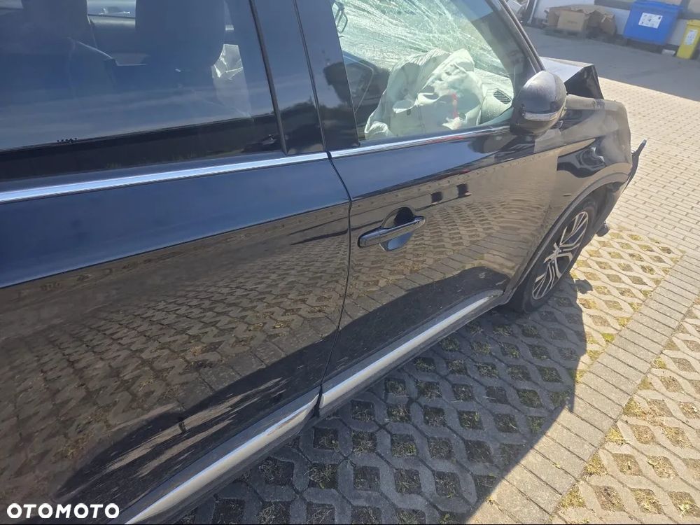 Mitsubishi Outlander 2.0 Instyle Navi 4WD CVT - 7