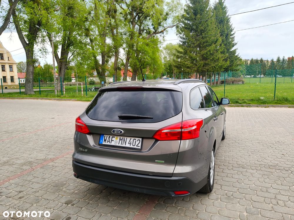 Ford Focus - 31