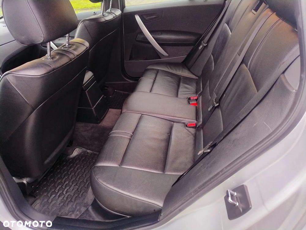 BMW X3 2.5i - 13