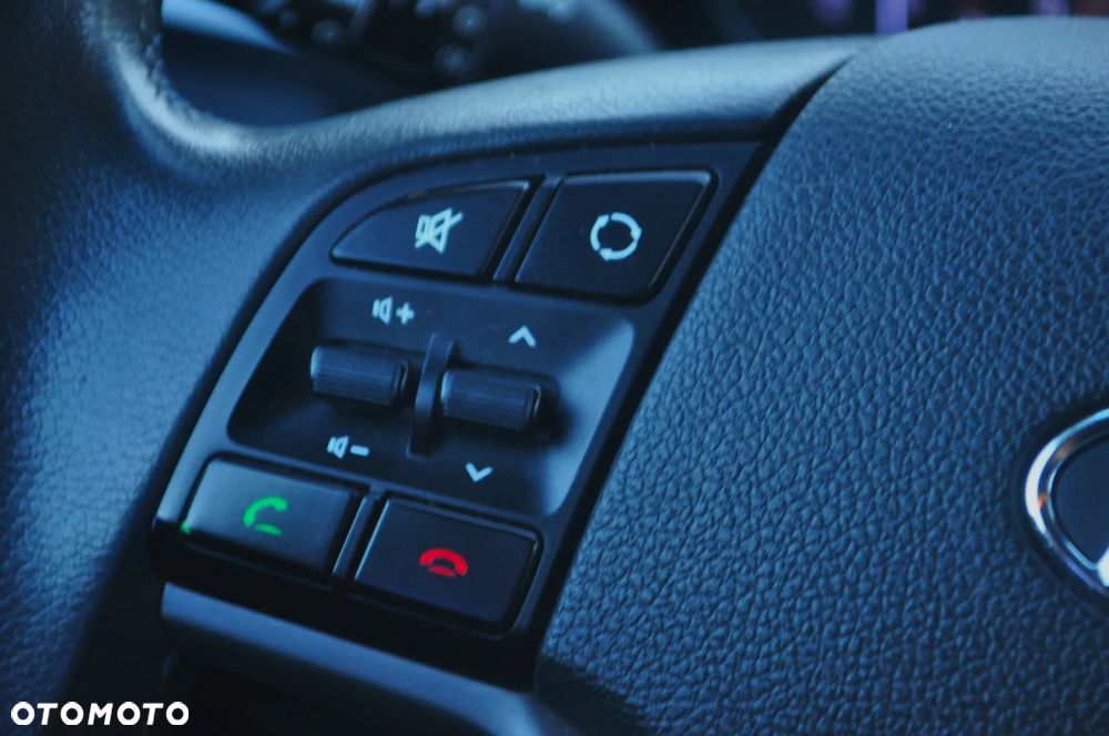 Hyundai Tucson blue 1.6 GDi 2WD Navi - 15