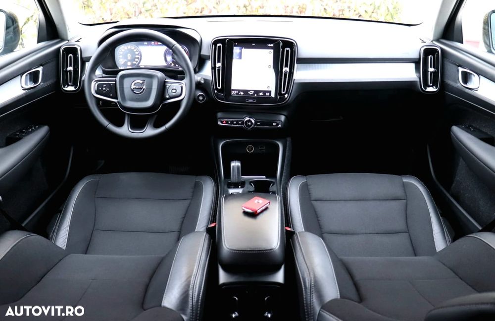 VOLVO XC40 2019 — imagine 8