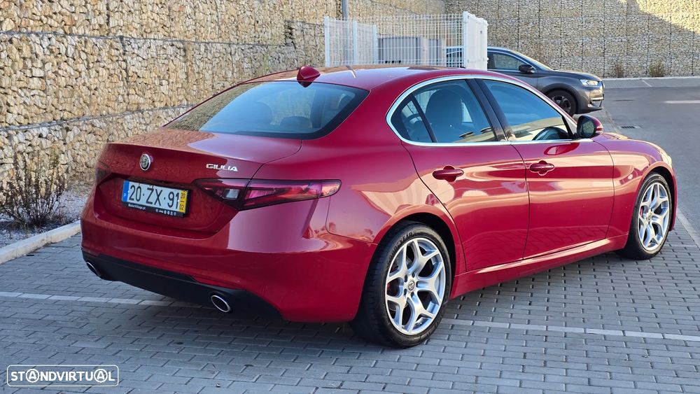Alfa Romeo Giulia 2.2 D Sprint AT8 - 2