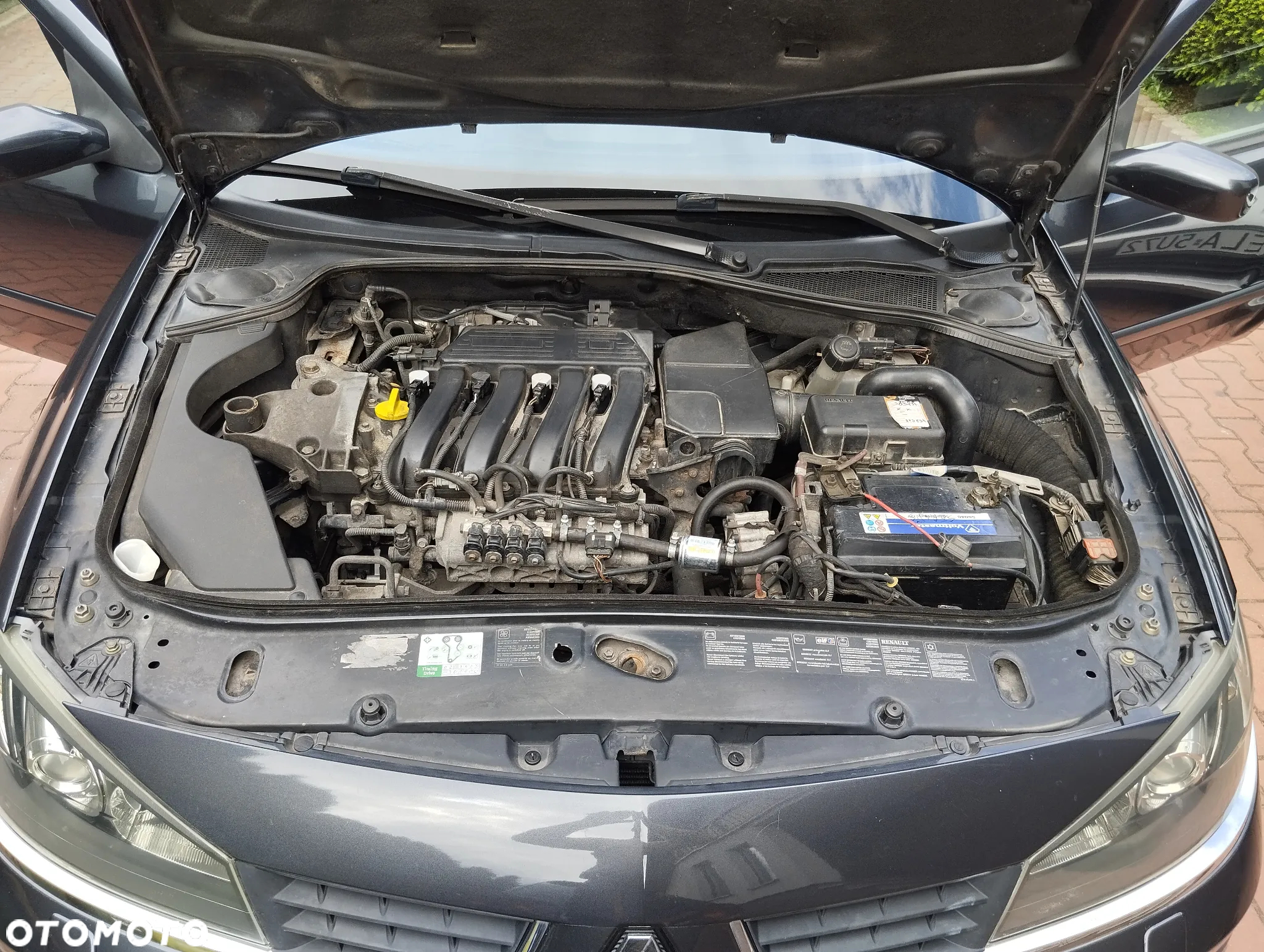 Renault Laguna 2.0 Initiale - 5