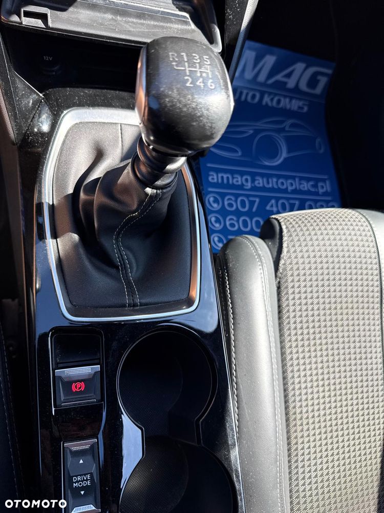 Peugeot 208 1.5 BlueHDi GT Line S&S - 26