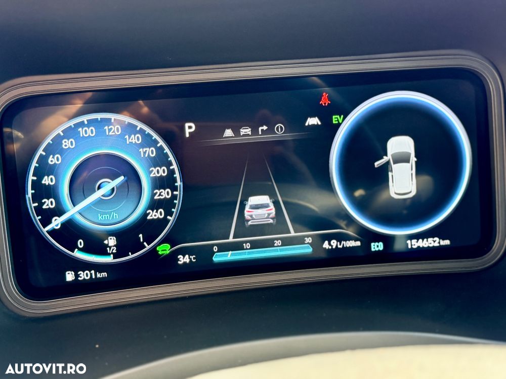 Hyundai KONA - 15