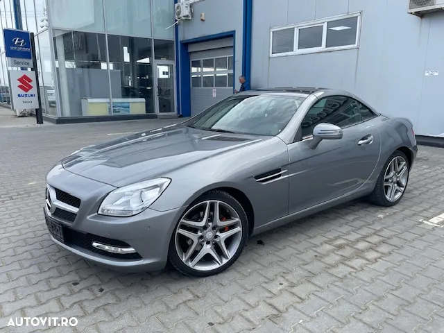 Mercedes-Benz SLK - 11