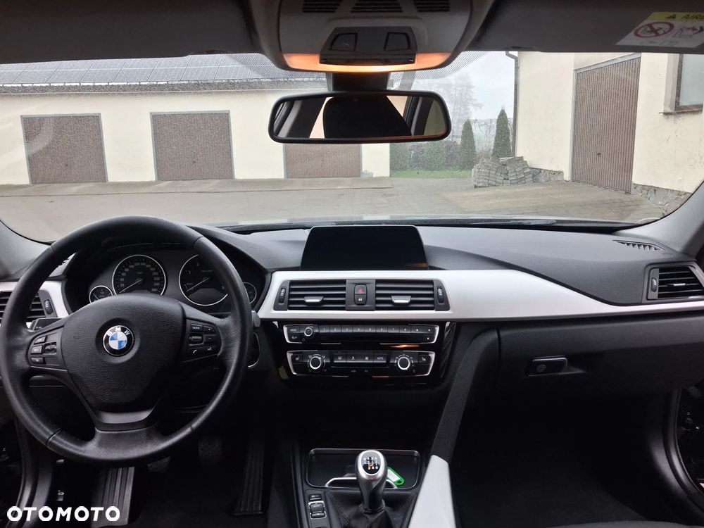 BMW Seria 3 316d Modern Line - 22