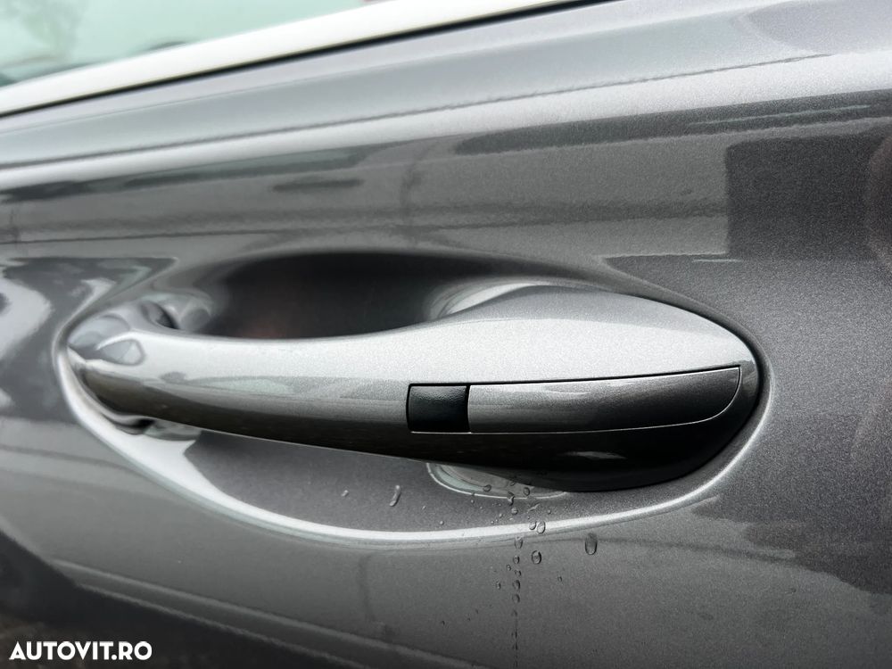 Hyundai Santa Fe - 32