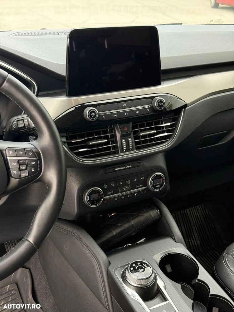 Ford Kuga - 7